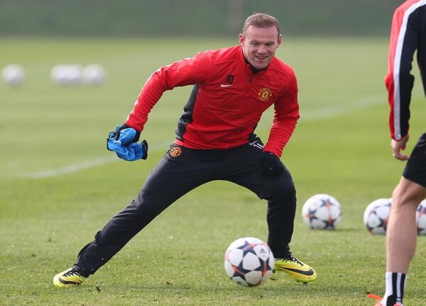 Rooney tro lai giup M.U gianh quyen du Europa League hinh anh