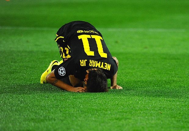 Barca ton that luc luong nghiem trong hinh anh