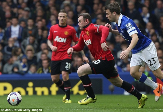 Man trinh dien tham hoa cua Rooney - Nani hinh anh