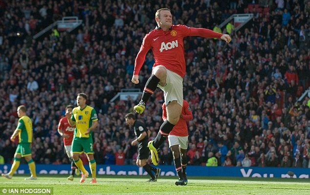 Rooney xuat sac nhat tran M.U ha Norwich hinh anh