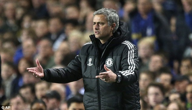 Sao Liverpool xoay vao noi dau cua Jose Mourinho hinh anh