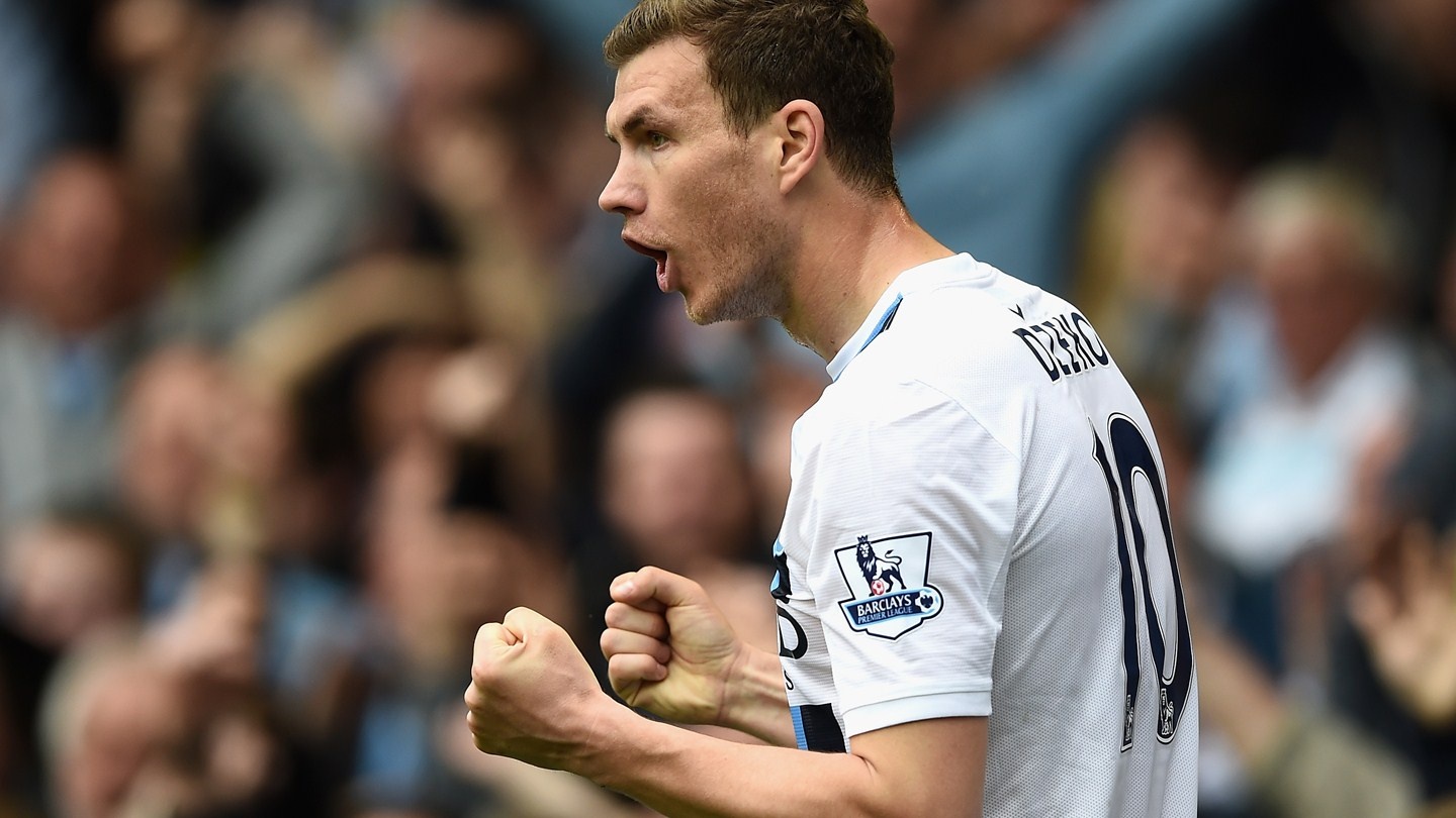 Everton 2-3 Man City: Cu dup cua Dzeko giup Man xanh thang nguoc hinh anh