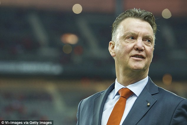 M.U se bo nhiem Van Gaal sau tran cuoi o Old Trafford hinh anh