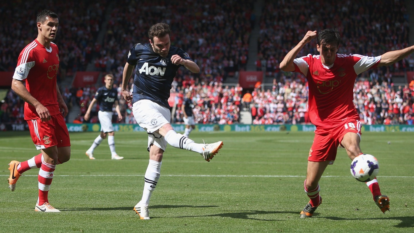 Southampton 1–1 M.U: Mata lap sieu pham chia tay Vidic hinh anh