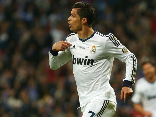Real 1-2 Atletico: Ronaldo danh dau ghi ban hinh anh