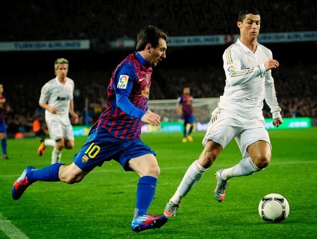 Ronaldo ap sat ngoi 'Vua doi bom' moi thoi dai o cup chau Au hinh anh