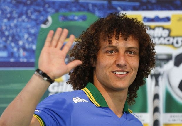 David Luiz chinh thuc tro thanh hau ve dat nhat the gioi hinh anh