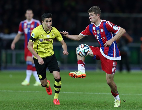 Diem tin 3/6: M.U bat dau tiep can Mueller hinh anh