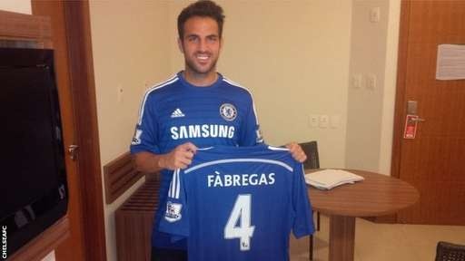 Fabregas chinh thuc ky hop dong 5 nam voi Chelsea hinh anh