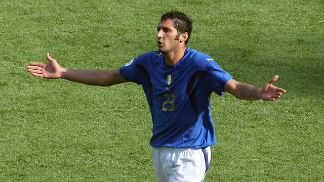 Materazzi lam tung luoi DT Phap hinh anh