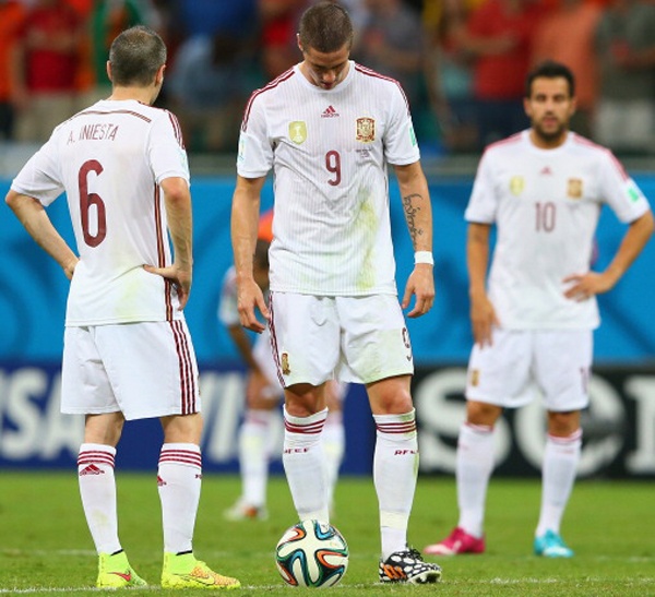 DT Tay Ban Nha: Cai tat cho su vo on hinh anh