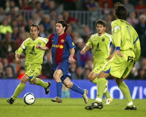 Nhung pha doc dien ghi ban cua Messi hinh anh