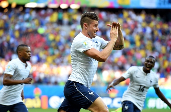 Phap 5–2 Thuy Sy: Mua ban thang dep hinh anh