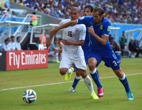 Godin mo ty so cho DT Uruguay hinh anh