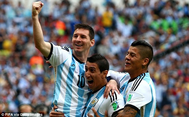 Messi khien Nigeria thua tam phuc khau phuc hinh anh