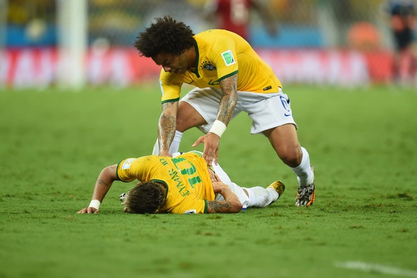 Neymar co the ra san bang cach tiem thuoc giam dau hinh anh