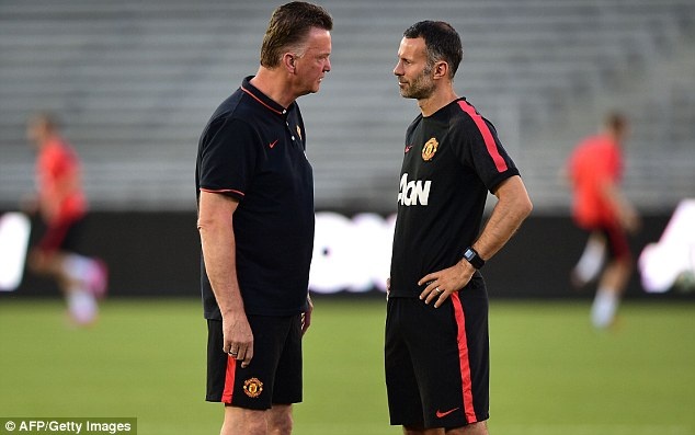 Giggs: 'Vi tri trong top 4 la khong du voi M.U' hinh anh