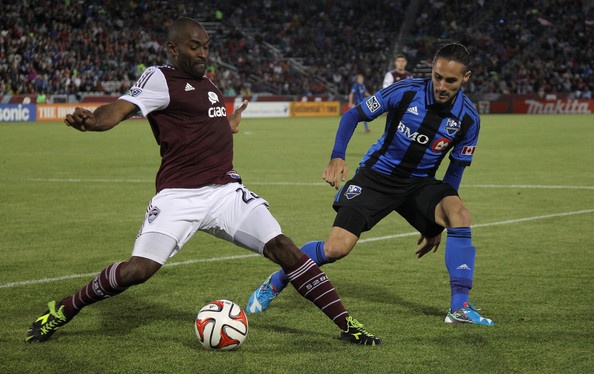 Marvell Wynne dung toc do trong viec truy can doi phuong hinh anh