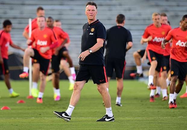 Diem tin: HLV Van Gaal se thanh cong o M.U nhu Sir Alex hinh anh