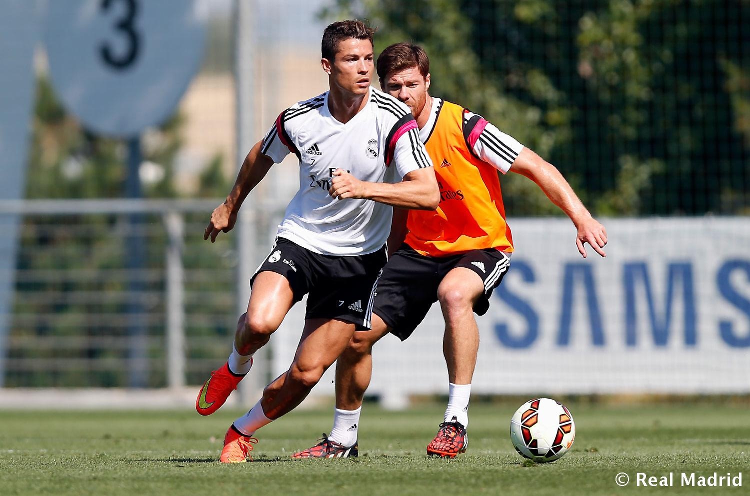 Real loai Di Maria khoi buoi tap truoc khi ra quan o La Liga hinh anh