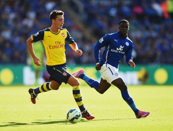 Leicester 1–1 Arsenal: Phao thu suyt guc nga hinh anh