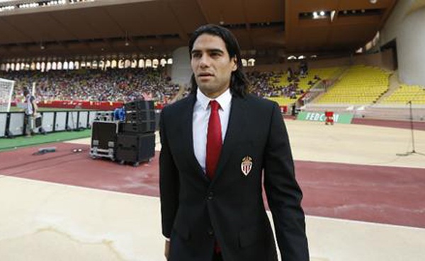 'Manh ho' Falcao gia nhap Manchester United hinh anh