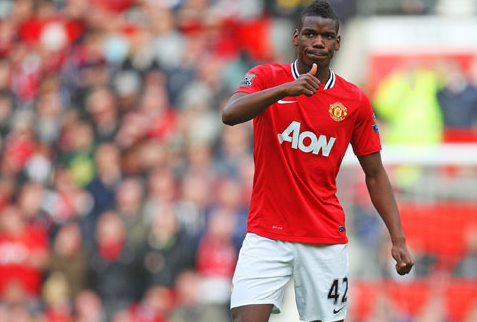 Diem tin: M.U chuan bi cho thuong vu bom tan moi hinh anh