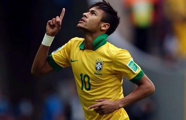 Neymar lot danh sach nhung thu quan tre cua DT Brazil hinh anh