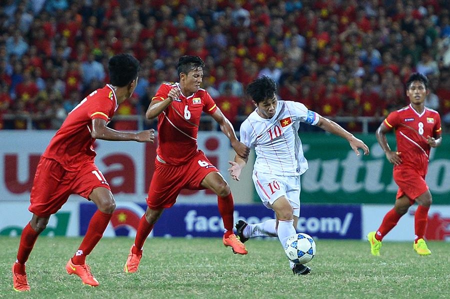 Chơi rất thuyết phục nhưng Công Phượng lại không thể có bàn thắng cho riêng mình. Ảnh: Tuấn M ark.