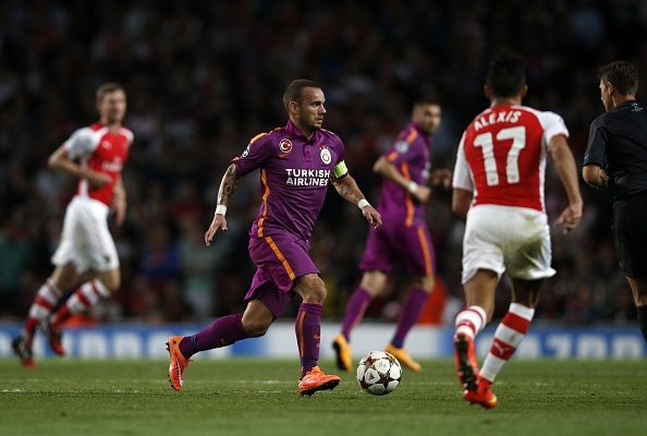 Ban rut ngan ty so xuong 1-4 cua Galatasaray hinh anh