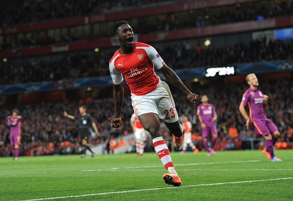 Arsenal 4-1 Galatasaray: Welbeck lap hat-trick hinh anh