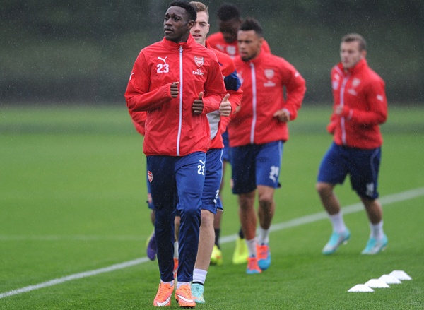 Arsenal tu tin khi tro lai hiem dia Stamford Bridge hinh anh