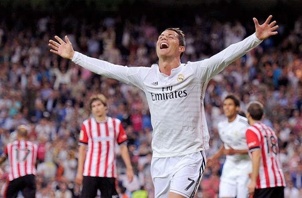 'Ronaldo la cau thu toan dien nhat trong lich su bong da' hinh anh