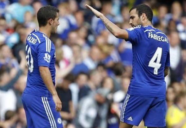 Fabregas: ‘Hazard la Messi cua Chelsea’ hinh anh