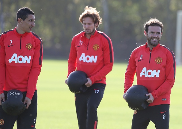 M.U san sang cho tran dau tro lai top 4 hinh anh