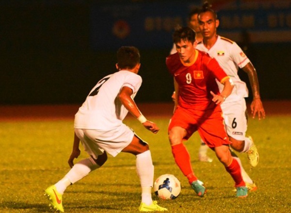 Viet Nam tang 6 bac tren BXH FIFA thang 10 hinh anh