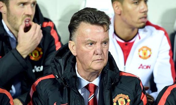 Paul Scholes: ‘M.U khong tien bo duoi thoi Van Gaal’ hinh anh