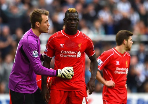 Liverpool dung day sau nhung con dau hinh anh