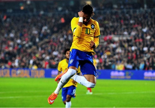 Neymar ghi 2 ban dang cap giup Brazil thang dam Tho Nhi Ky hinh anh