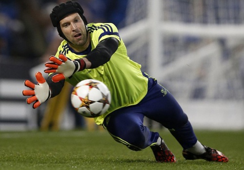Arsenal dat thoa thuan mua Petr Cech dau nam 2015 hinh anh