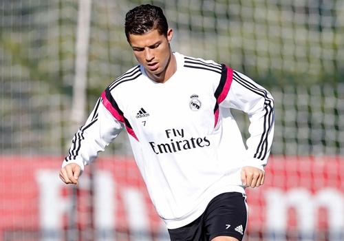 Real san sang cho tran thang thu 62 cua HLV Ancelotti hinh anh