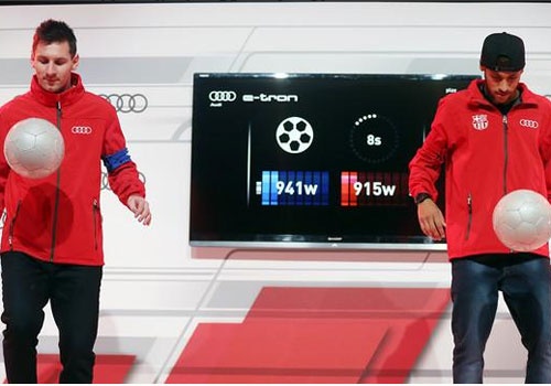 Neymar that bai truoc Messi khi so tai tang bong hinh anh