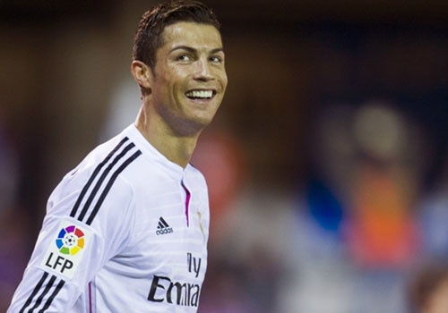 Ronaldo tiep tuc nhan duoc ung ho gianh Qua bong vang hinh anh