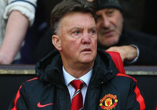 HLV Van Gaal uu tien danh thoi gian cho M.U hon gia dinh hinh anh