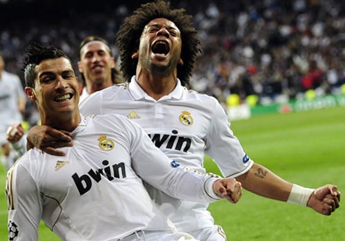 Marcelo tu nhan minh nhanh hon Ronaldo, Bale hinh anh