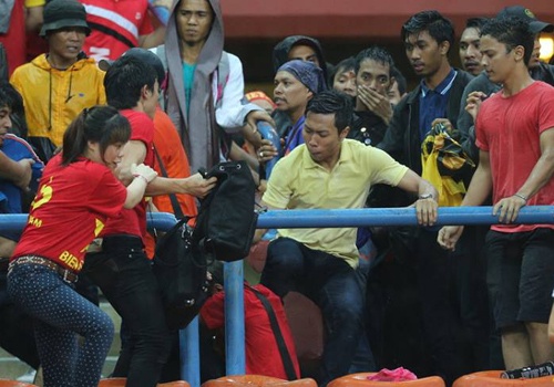 Bao Malaysia dang tai thu xin loi CDV Viet Nam hinh anh