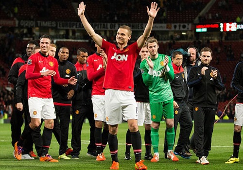 M.U vo mong vu dua Vidic tro lai Old Trafford hinh anh