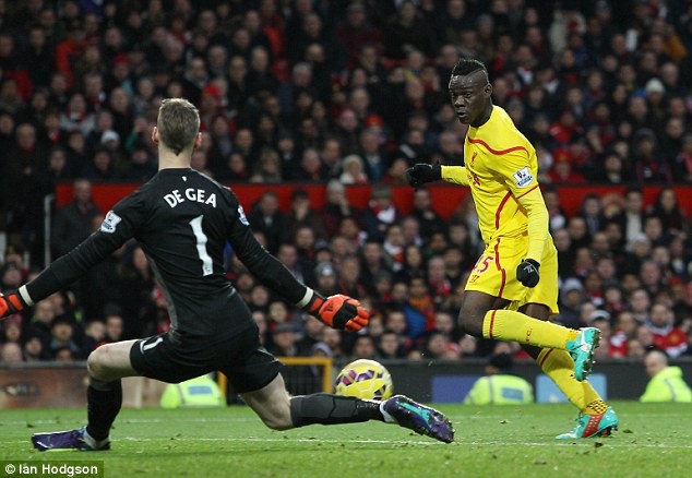 Rooney danh gia De Gea xuat sac nhat the gioi hinh anh