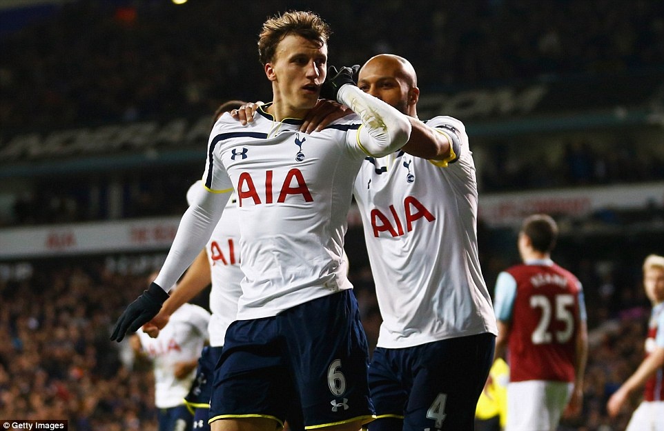 Tottenham thang nguoc an tuong 4-2 o vong 3 FA Cup hinh anh