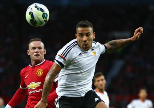 Chuyen nhuong 20/1: M.U gap rut mua trung ve hinh anh